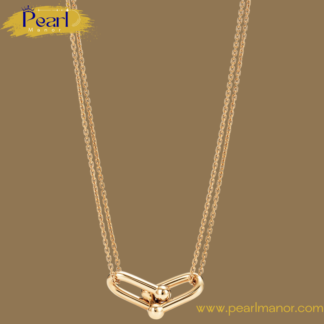 Large Double Link Pendant in Yellow Gold